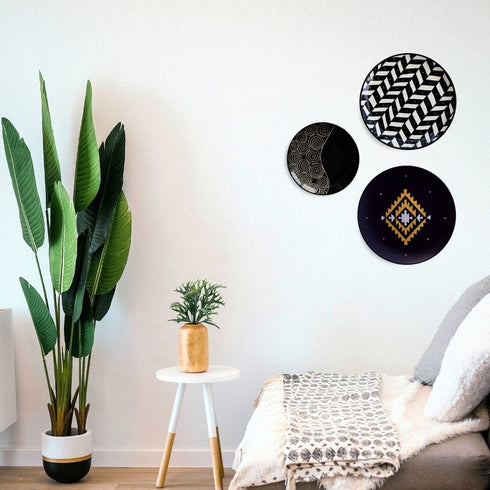 Wall Plate Decor - Black and White Gallery Wall Decor - Console Wall Decor - Home Office Decor - Wall Plate Set - Buy Online India - Free Delivery